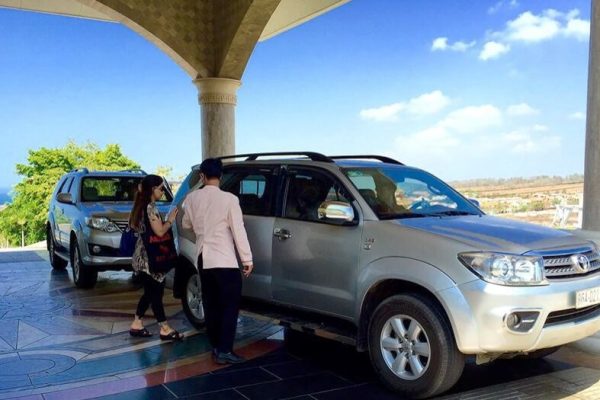 The driver from Hue Transfer Service will be punctually waiting for you at the hotel lobby in Hoi An