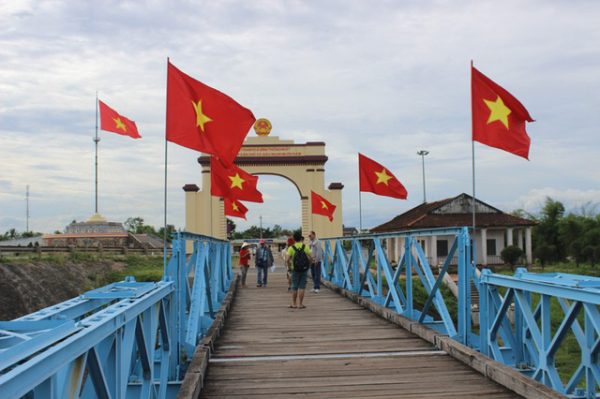 On the way from Hue to Quang Binh, you can stop to visit Hien Luong Bridge