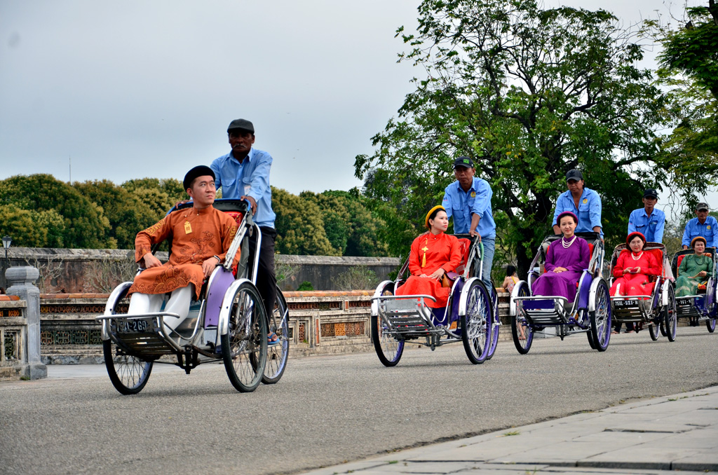 You can hire a cyclo service to travel around the Hue Imperial City and explore all its locations