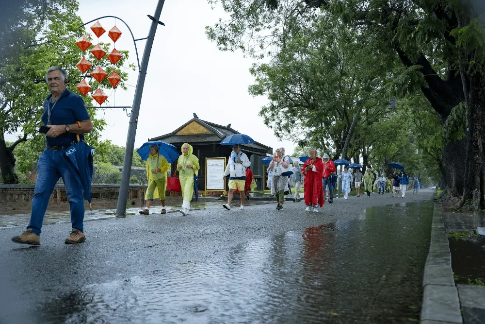 Hue streets under the rain, showcasing the city's calm and tranquil atmosphere